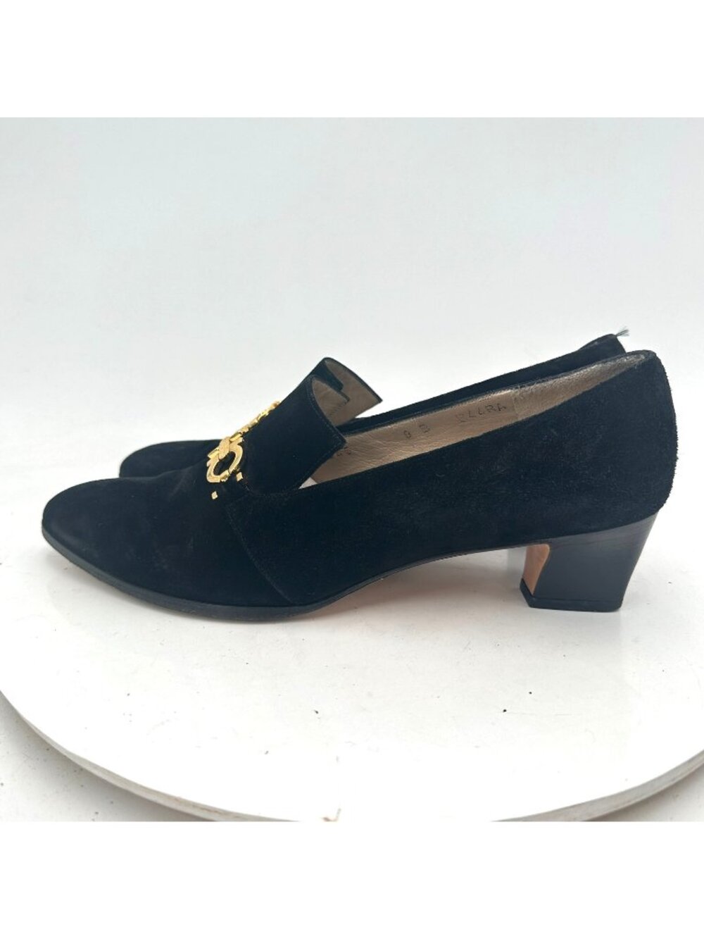 Salvatore Ferragamo Women Size 9B Black Suede Gold Horse Bit Medium Heel Shoes